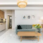 #Sunflower By Halu! Apartments